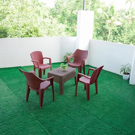 Emfore Elanza Kottayam Esterno foto